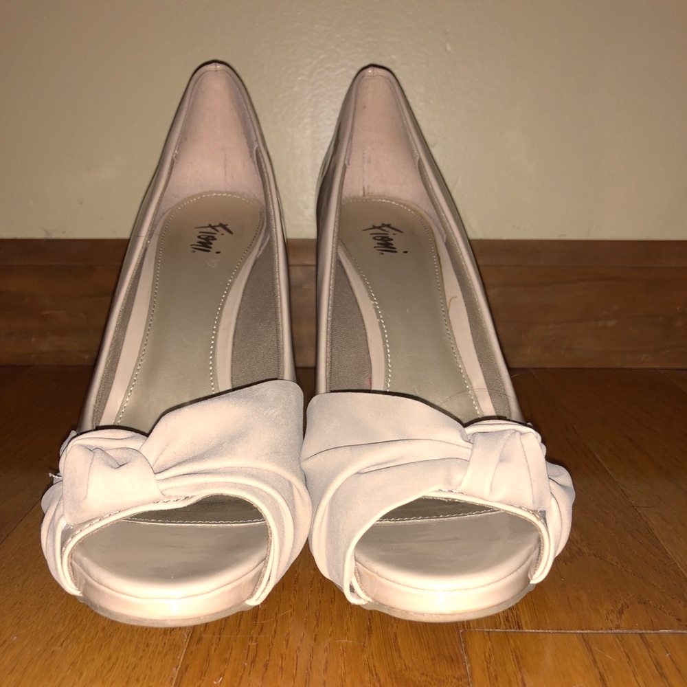 Nude heels